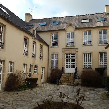 Appartement Au cœur du centre historique à Bayeux Extérieur photo